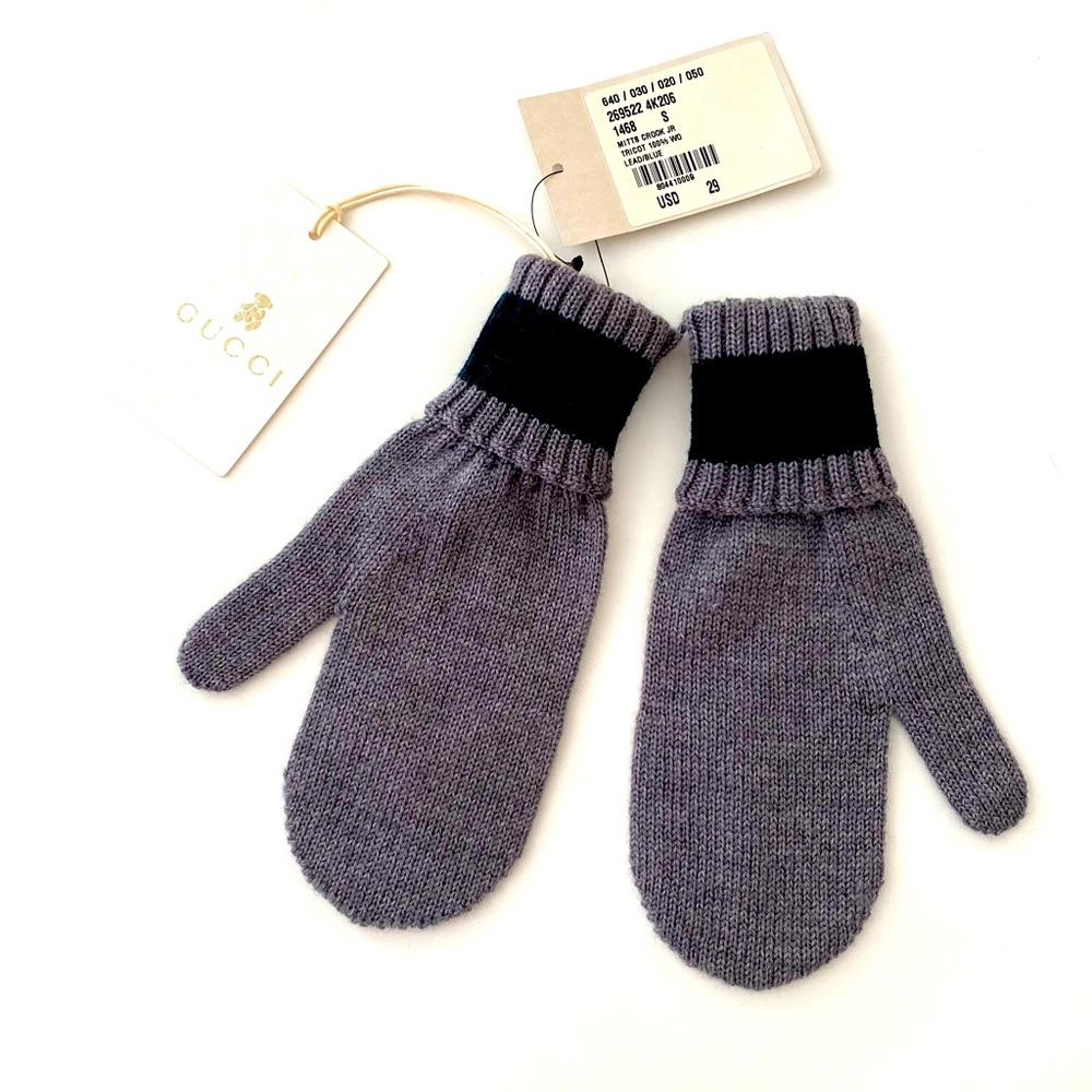 Brand New Kids Gucci Mittens.  Size: Small
